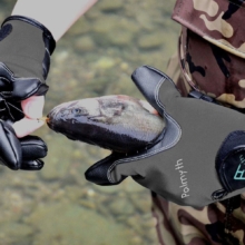 Best Fishing Gloves in 2020-Top Picks & Reviews best fishing gloves